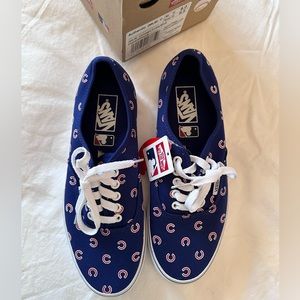 Brand new authentic Chicago Cubs Vans